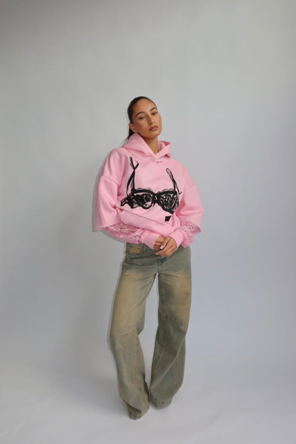Hoodie met capuchon en borstprint