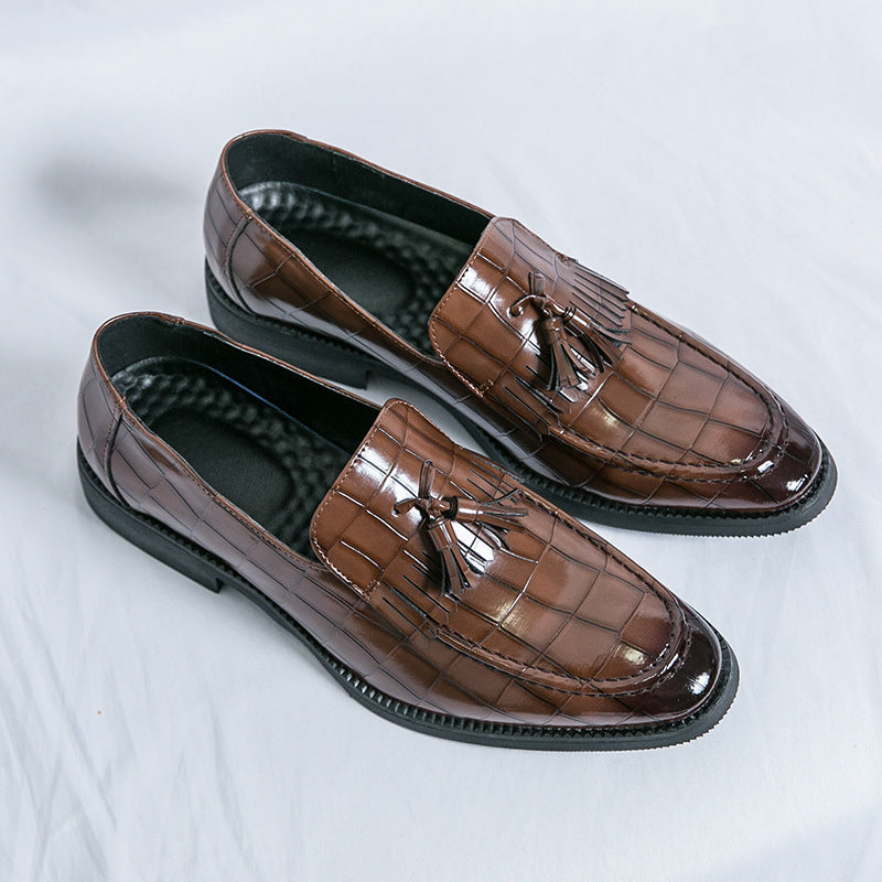Dames modieuze mocassins met leren bovenwerk en kwastdetails – Zwart en Bruin – Groen