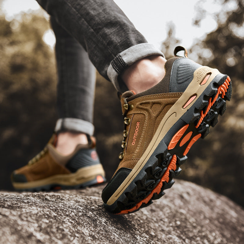 Dames robuuste outdoorsneakers met antislipzool – Legergroen