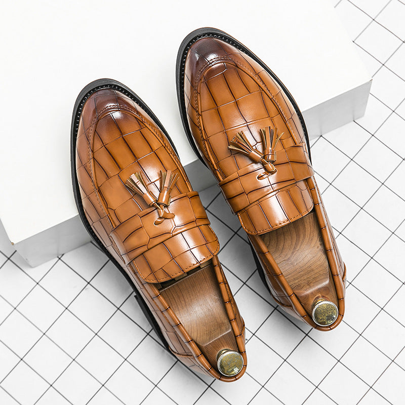 Dames modieuze mocassins met leren bovenwerk en kwastdetails – Geel en Zwart – Zwart